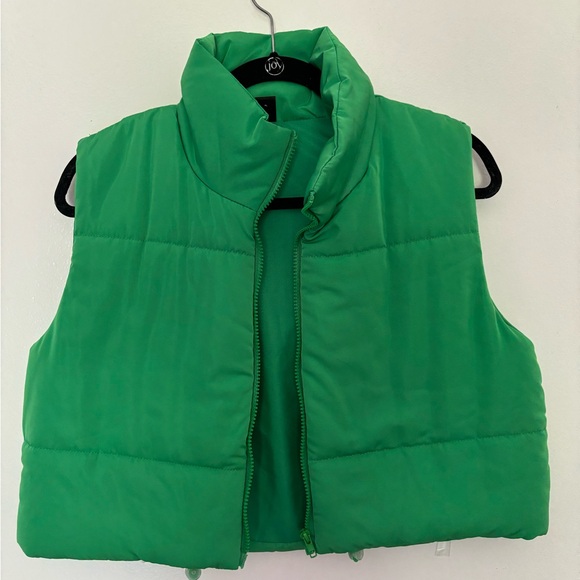 SHEIN Jackets & Blazers - NWOT Green puffer vest